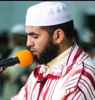 صورة قارئ القرآن إدريس شهيرو