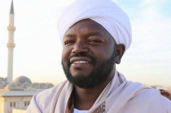 صورة قارئ القرآن نورين محمد صديق