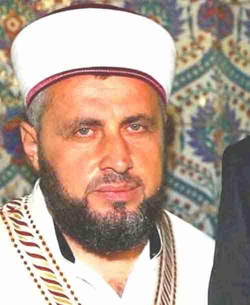 صورة قارئ القرآن حافظ دانيش